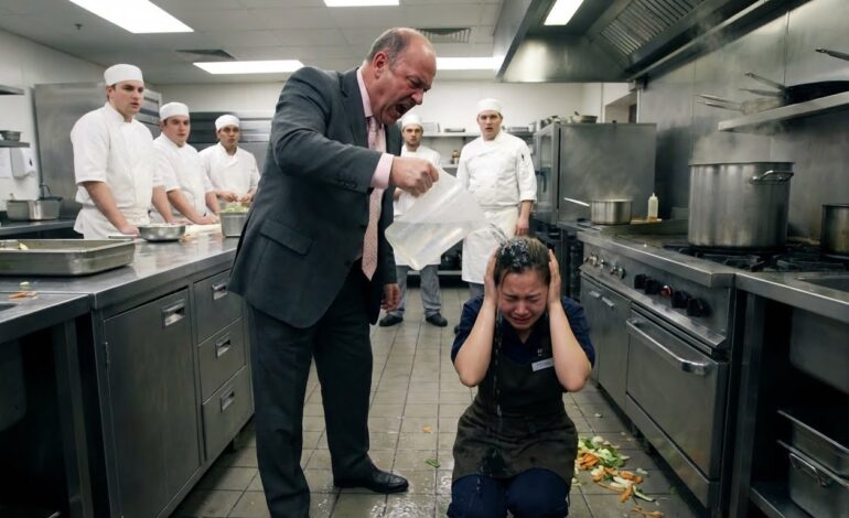 Me acusaron de robo… pero el verdadero ladrón estaba dando órdenes