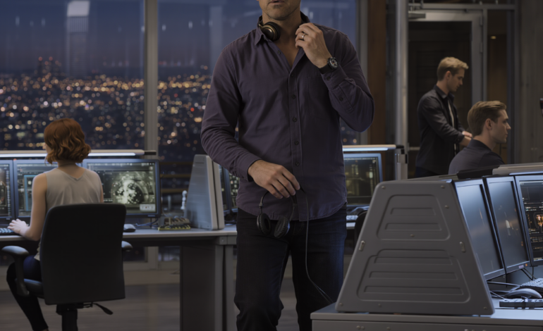 My coworker got a $32,000 retention bonus. I only got $4,500—and they still told me I should ‘be grateful for what I got.’ That night, at exactly 3 a.m., our systems suddenly hit a serious disruption. I didn’t say a word. I just quietly took off my headset, stood up, and walked out. By morning…