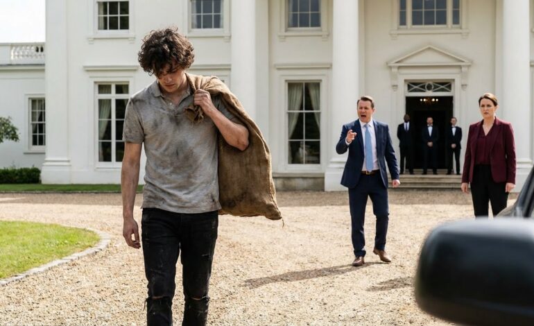 Millonario Volvió A Casa Fingiendo Ser Pobre Para Probar A Su Familia — Lo Que Hicieron Lo Impactó