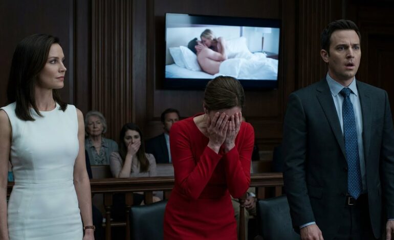 “Turn it off immediately!” The wife presents evidence at the divorce trial — The lover flees in tears as the truth is revealed on screen.