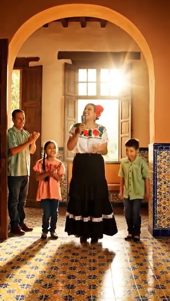 El millonario regresó a casa antes de lo previsto — y lo que vio que hacía su niñera con sus hijos lo conmovió hasta las lágrimas.