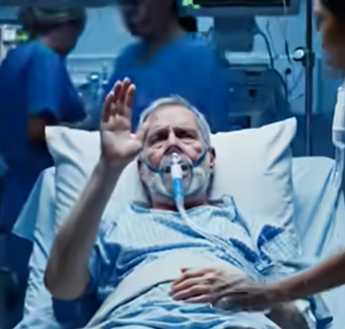 Stavo tenendo la mano di un 🇾 camionista quando il suo golden retriever ha posato un registro di bordo consumato sulle mie ginocchia. All’interno, rivelava un segreto doloroso e inaspettato su sua figlia che non avrei mai dovuto scoprire.